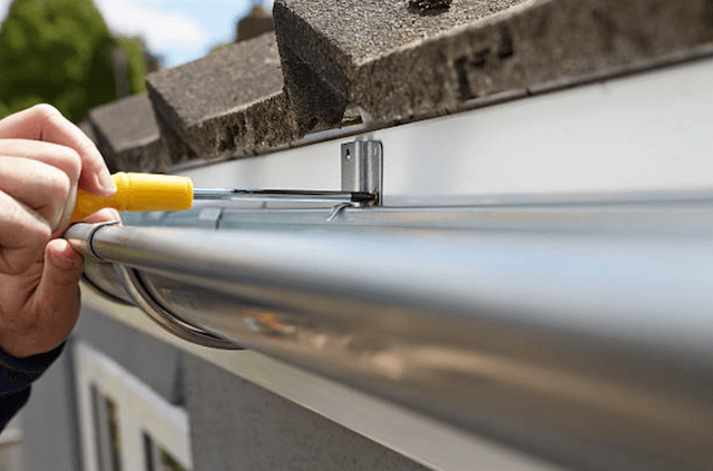 gutter repair arlington